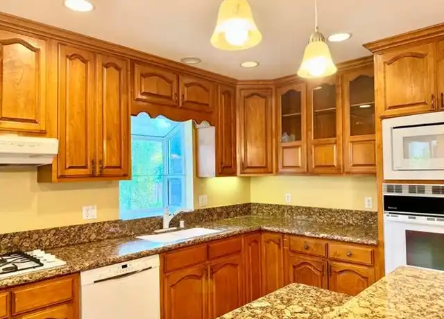 Property at 1736 Vistillas Rd, Altadena, CA, 91001, 4 beds, 3 baths, [object Object]