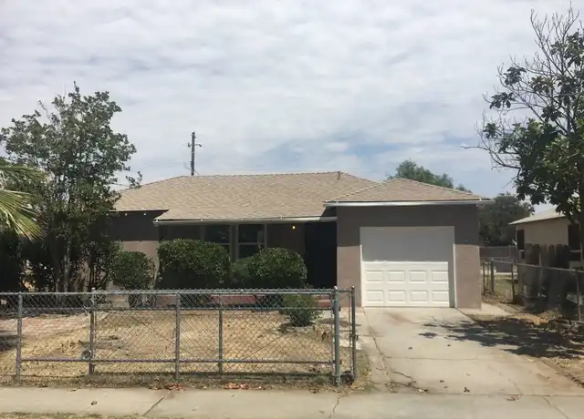 Property at 2549 S Lotus Ave, Fresno, CA, 93706, 2 beds, 1 bath, [object Object]