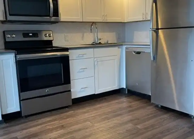 Property at Cohanim Plaza - 5237 University Way NE, Seattle, WA, 98105, 1-2 bed, 1-2 bath, [object Object]