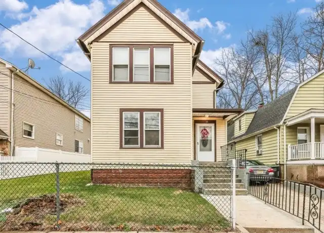 Property at 86 W Main St, Bergenfield, NJ, 07621, 3 beds, 1.5 baths, [object Object]