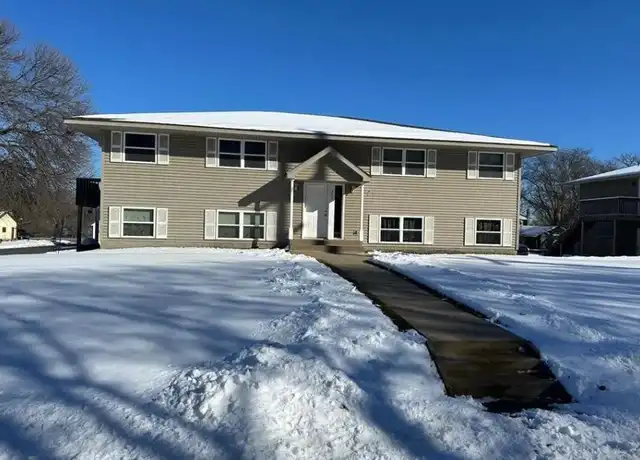 Property at 309 5th Ave NW Unit 2, New Prague, MN, 56071, 2 beds, 1 bath, [object Object]