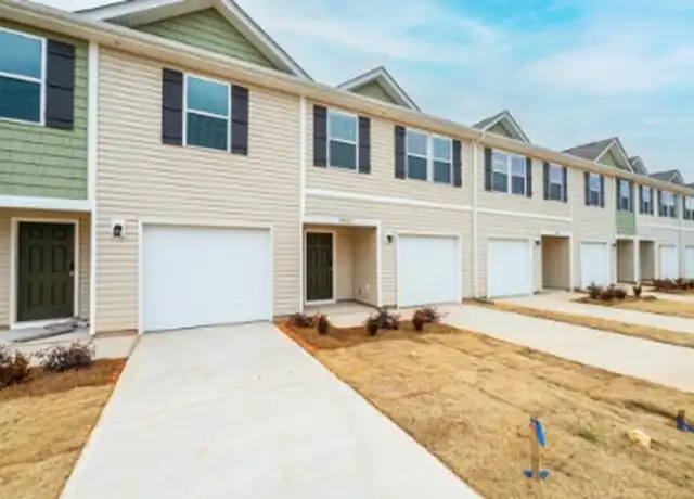 Property at 1935 Tranquility Cir Unit C C, Newton, NC, 28658, 3 beds, 2.5 baths, [object Object]