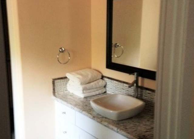 Photo of 6854 NE State Highway 104 Unit Kintston 2, Kingston, WA 98346