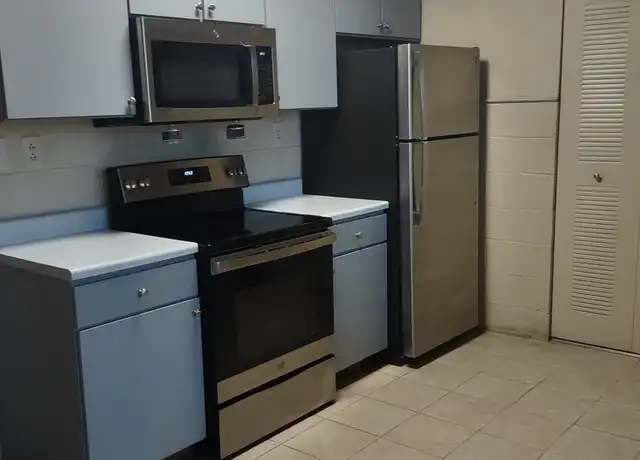 Property at 601 Bridge St Unit 13, Danville, VA, 24541, 1 bed, 1 bath, [object Object]