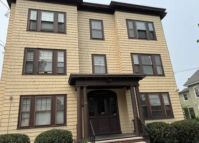 Property at 106 Kenoza Ave #1, Haverhill, MA, 01830, 1 bed, 1 bath, [object Object]