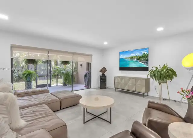 Property at 4006 Estepona Ave Unit 3-D-3, Doral, FL, 33178, 2 beds, 2.5 baths, [object Object]