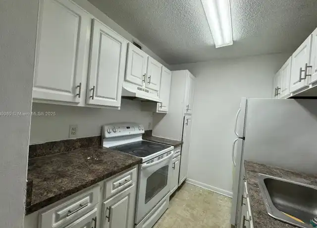 Property at 4321 W McNab Rd #24, Pompano Beach, FL, 33069, 2 beds, 2.5 baths, [object Object]
