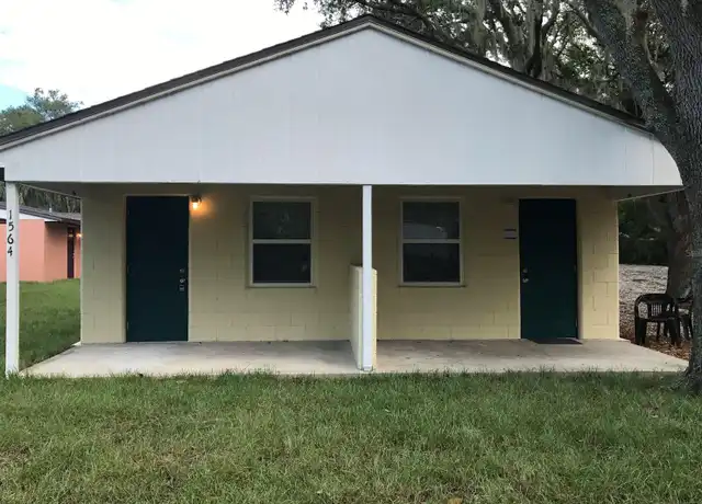 Property at 1562 N Tremain St, Mount Dora, FL, 32757, 2 beds, 1 bath, [object Object]