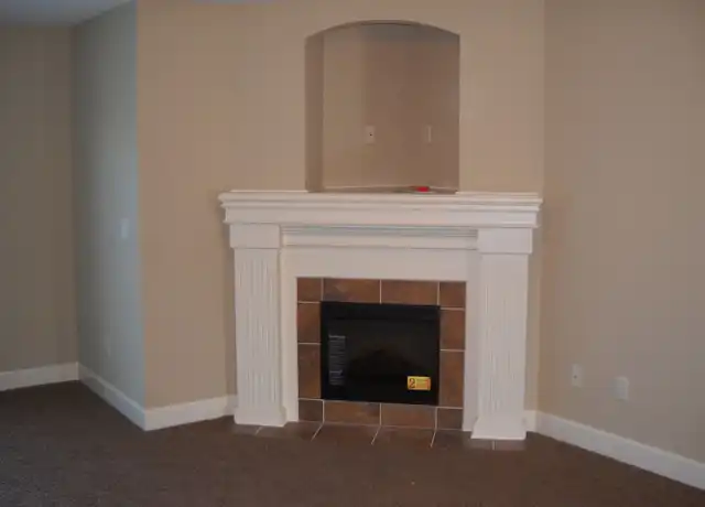 Property at 13662 Oak Valley Dr, Platte City, MO, 64079, 2 beds, 2.5 baths, [object Object]