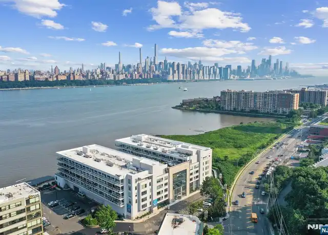 Property at 3 Somerset Ln #409, Edgewater, NJ, 07020, 2 beds, 2 baths, [object Object]