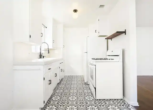 Property at 510 Ruberta Ave Unit a, Glendale, CA, 91201, 1 bed, 1 bath, [object Object]