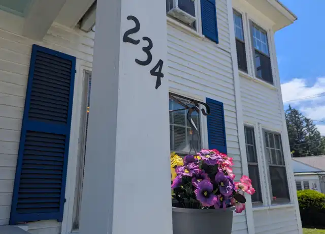 Property at 234 High St, Somersworth, NH, 03878, 2 beds, 1 bath, [object Object]
