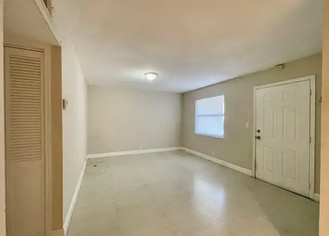 Property at 607 NE 29th Dr Unit 25, Wilton Manors, FL, 33334, 2 beds, 1 bath, [object Object]
