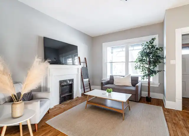 Property at 2711 E Kenwood Blvd Unit 2711 Kenwood, Milwaukee, WI, 53211, 4 beds, 2 baths, [object Object]