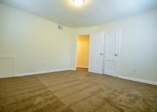 Property at 3009 30th St SE, Washington, DC, 20020, 3 beds, 1 bath, [object Object]