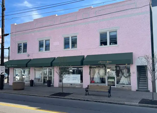 Property at 301 W Benson St Unit 2, Cincinnati, OH, 45215, 2 beds, 1 bath, [object Object]