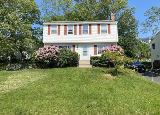 Property at 17 Circle Rd, Lexington, MA, 02420, 4 beds, 1.5 baths, [object Object]