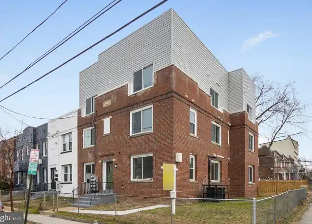 Property at 1642 16th St SE #2, Washington, DC, 20020, 3 beds, 1 bath, [object Object]