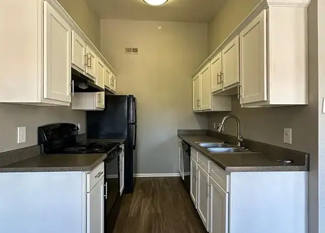 Photo of 7 Cantril St, Castle Rock, CO 80104