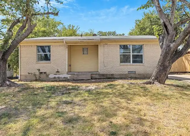 Property at 1212 Woodcrest Dr, Mesquite, TX, 75149, 3 beds, 1 bath, [object Object]