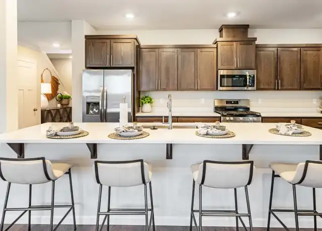 Property at 8925 SW Vermillion Dr, Tualatin, OR, 97062, 4 beds, 2.5 baths, [object Object]