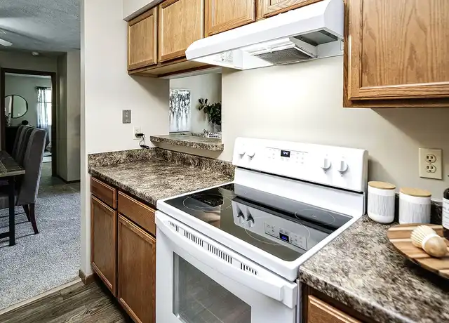 Property at The Pointe - 8211 S 87th Plz, La Vista, NE, 68128, 1-3 bed, 1-2 bath, [object Object]
