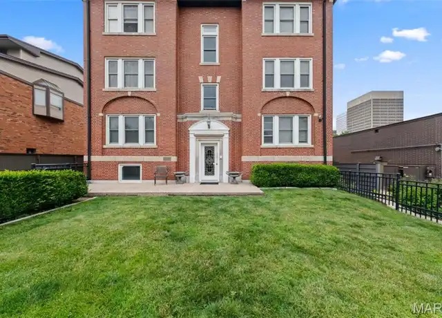 Property at 116 N Central Ave, Saint Louis, MO, 63105, 2 beds, 2 baths, [object Object]