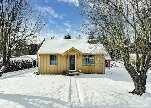 Property at 7706 Rainier Dr, Everett, WA, 98203, 2 beds, 2 baths, [object Object]