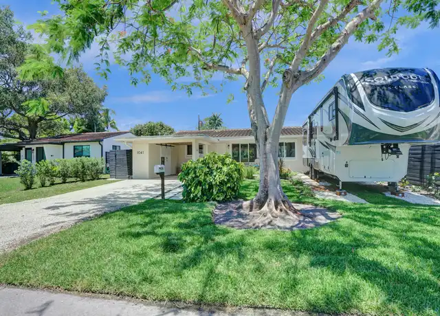 Property at 1041 SW 32nd St, Fort Lauderdale, FL, 33315, 3 beds, 2 baths, [object Object]