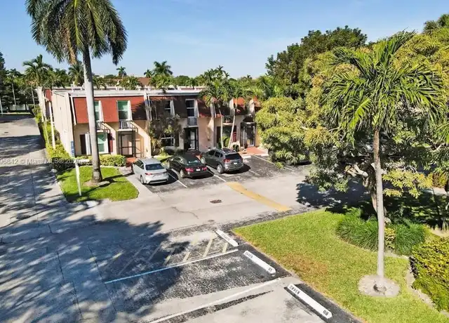 Property at 1951 Atlantic Shores Blvd #14, Hallandale Beach, FL, 33009, 3 beds, 2.5 baths, [object Object]