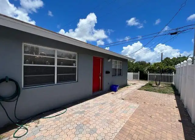 Property at 556 Holly Dr Unit A, Palm Beach Gardens, FL, 33410, 2 beds, 2 baths, [object Object]