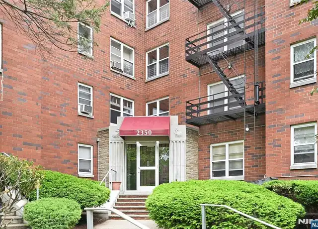 Property at 2350 Linwood Ave Unit 1E, Fort Lee, NJ, 07024, 1 bed, 1 bath, [object Object]