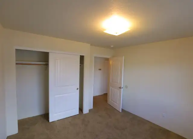 Property at 1654 Kellenbeck Ave Unit C, Grants Pass, OR, 97527, 3 beds, 2 baths, [object Object]