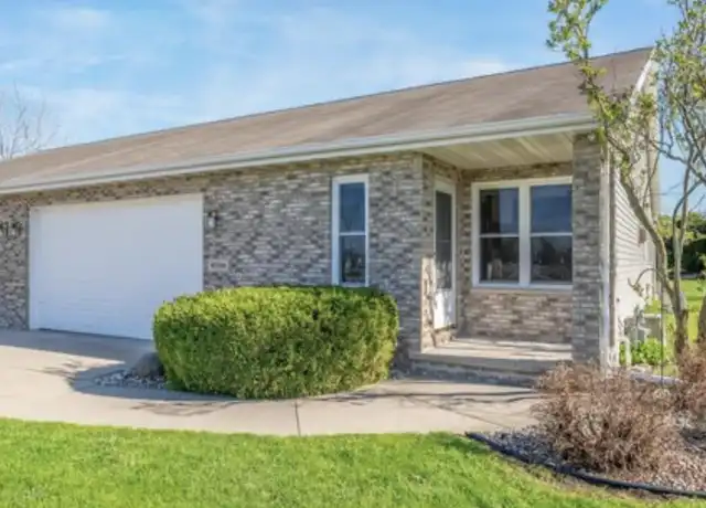 Property at W5769 Skippers Ln, Appleton, WI, 54915, 2 beds, 1 bath, [object Object]