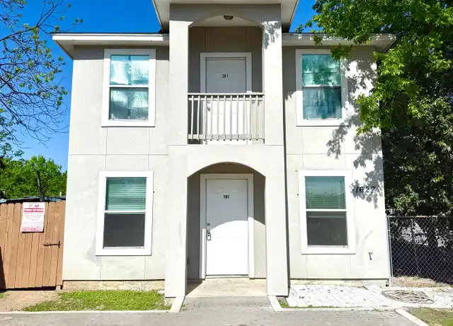 Property at 1627 N Navidad St Unit 101, San Antonio, TX, 78201, 3 beds, 2 baths, [object Object]