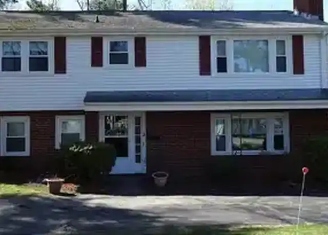 Property at 2 Lantern Ln, Burlington, MA, 01803, 3 beds, 2 baths, [object Object]