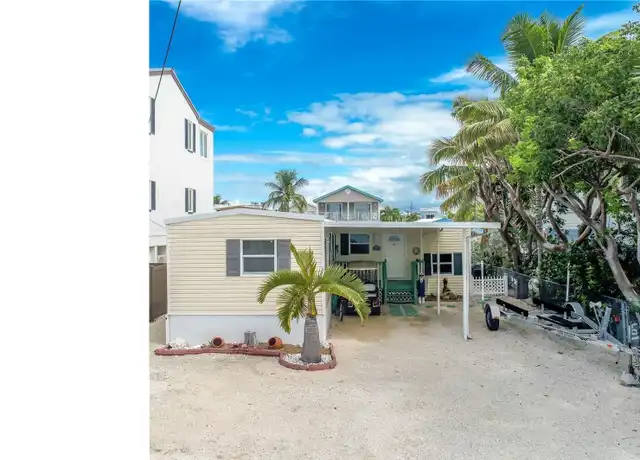 Property at 108 Valjean Ln, Tavernier, FL, 33070, 3 beds, 2 baths, [object Object]