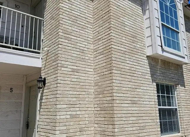 Property at 1206 International Blvd #5, Laredo, TX, 78045, 2 beds, 2 baths, [object Object]