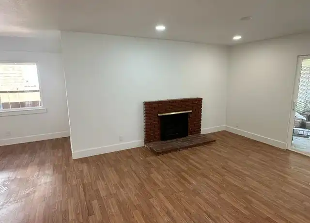 Property at 1534 S Thornburg St, Santa Maria, CA, 93458, 4 beds, 2 baths, [object Object]