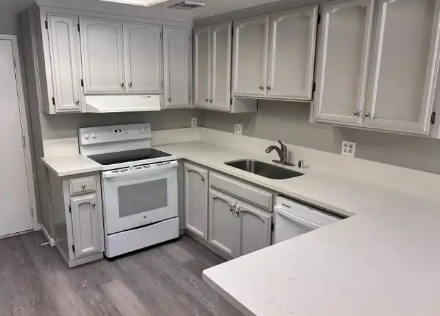 Property at 183 Tiffany Cir, Ripon, CA, 95366, 3 beds, 3 baths, [object Object]