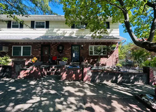 Property at 41 Cambridge Ave, Port Washington, NY, 11050, 3 beds, 1 bath, [object Object]