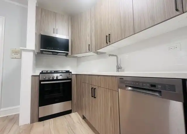 Property at 5064 N Wolcott Ave, Chicago, IL, 60640, 0 beds, 1 bath, [object Object]