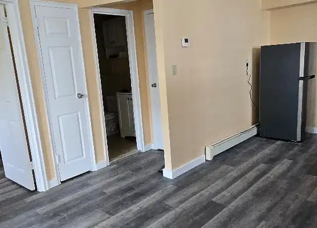 Property at 69-23 De Costa Ave Unit 2, Far Rockaway, NY, 11692, 1 bed, 1 bath, [object Object]