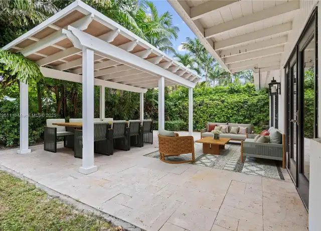 Property at 8100 SW 62nd Ct, South Miami, FL, 33143, 4 beds, 2 baths, [object Object]