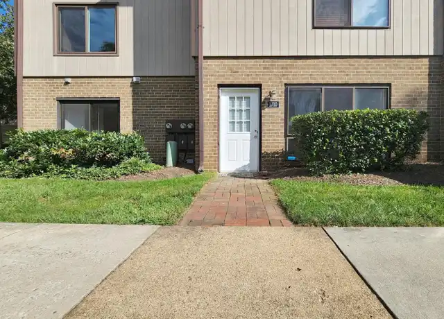 Property at 1710 Westwind Way, McLean, VA, 22102, 2 beds, 1 bath, [object Object]