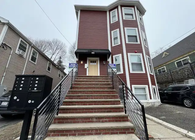 Property at 882 Winthrop Ave Unit 2L, Revere, MA, 02151, 0 beds, 1 bath, [object Object]