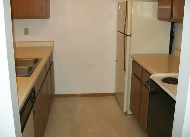 Property at 3710 Packers Ave Unit 3714-106, Madison, WI, 53704, 1 bed, 1 bath, [object Object]