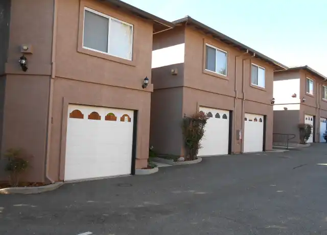 Property at 1266 Burton Ct Unit 3, Redding, CA, 96003, 2 beds, 2.5 baths, [object Object]