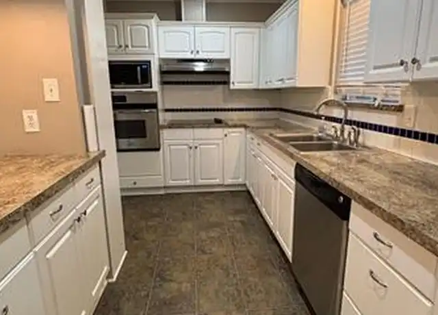 Property at 1904 Cornell Ln, Denton, TX, 76201, 3 beds, 2 baths, [object Object]