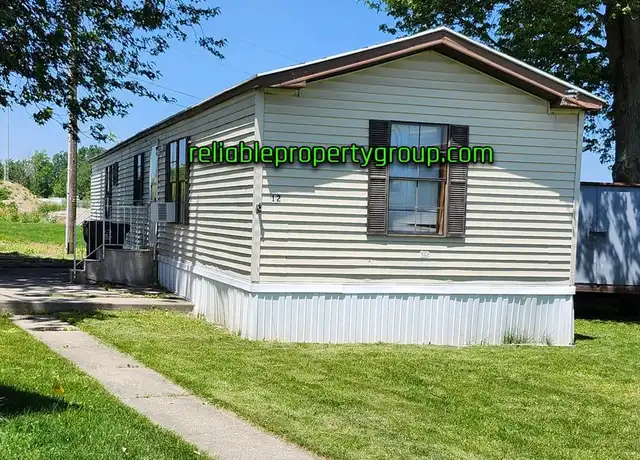 Property at 12 Holiday Park, Churubusco, IN, 46723, 3 beds, 1 bath, [object Object]